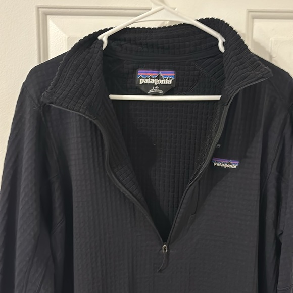 Patagonia 1/4 zip base layer - Picture 6 of 7